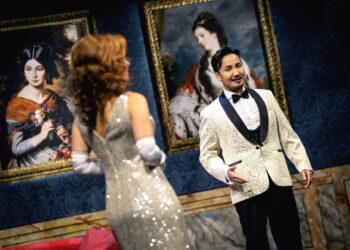 Staatstheater Cottbus lädt zur Operetten-Gala mit Tenor Alex Kim