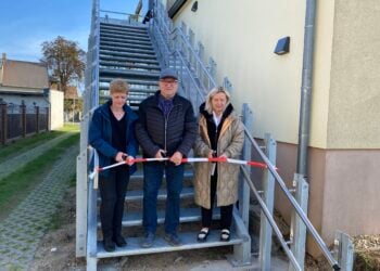 Dorfgemeinschaftshaus Briesnig: Dachausbau erfolgreich abgeschlossen