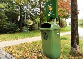 Calau erweitert Angebot an „Hunde-Toiletten“ für saubere Stadt