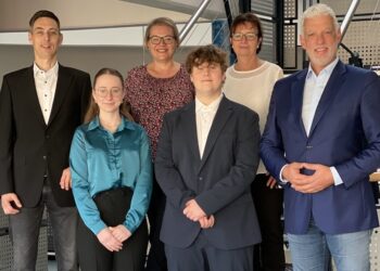 Volksbank Spree-Neiße begrüßte zwei Auszubildende