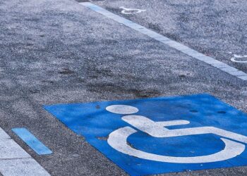 Bauarbeiten sorgen für Parkplatznot & Sperrungen am Cottbuser Sozialamt