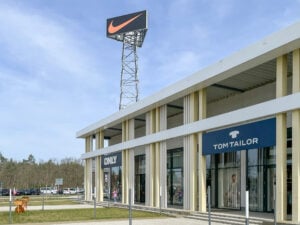 Größere Outlets Schwarzheide laden zum Late Night Shopping am Freitag