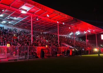 Weihnachtssingen 2.0: Energie Cottbus lädt wieder ins Stadion!