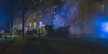 Gebäudebrand in Cottbus-Sandow; Foto: Blaulichtreport Lausitz