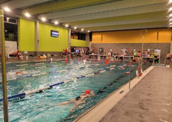 1,7 Millionen Meter: Erfolgreiches 24-Stunden-Schwimmen in Forst