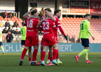 „Es gibt nichts Schöneres“: Stimmen zum FCE-Heimsieg gegen Wiesbaden