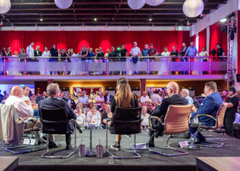 IHK Cottbus veranstaltet Podiumsdiskussion zur Bundestagswahl 2025