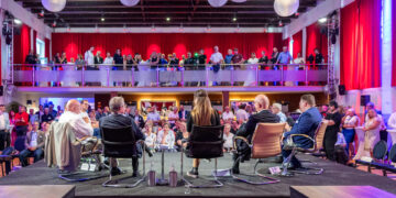 IHK Cottbus veranstaltet Podiumsdiskussion zur Bundestagswahl 2025