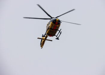 Autounfall bei Hornow: 21-Jähriger ins Krankenhaus geflogen