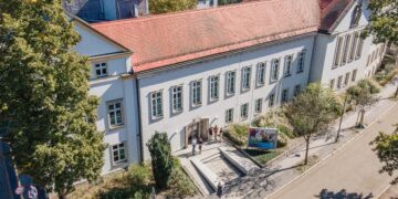 Gebäude der IHK Cottbus aus der Luft