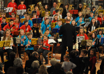 Bläserklassenkonzert in Cottbus: Schüler musizieren in der Oberkirche