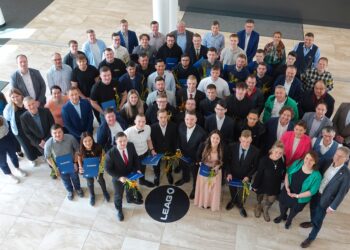 LEAG überreicht Facharbeiterzeugnisse an 41 Absolventen