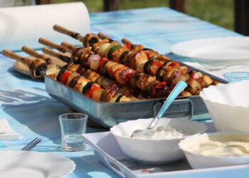 Die perfekte Gartenparty ohne Ärger mit den Nachbarn