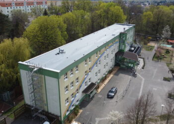 Neues Dach für Kita „Weinbergsiedlung“ in Lauchhammer