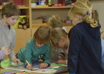 Ostereiersuche bringt Leben in die Finsterwalder Innenstadt