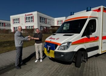 Johanniter spenden Rettungswagen für humanitäre Hilfe in der Ukraine