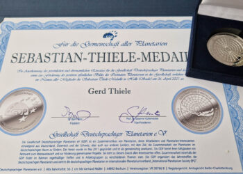 Große Ehrung für Cottbuser Planetariumschef Gerd Thiele zum Ruhestand