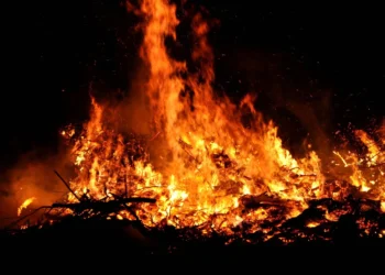 Mit Auflagen: Osterfeuer in Cottbus finden trotz Waldbrandgefahr statt