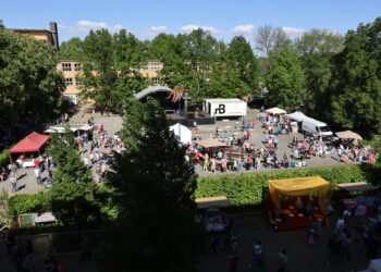 Maifest der neuen Bühne Senftenberg: Theaterspaß für die ganze Familie