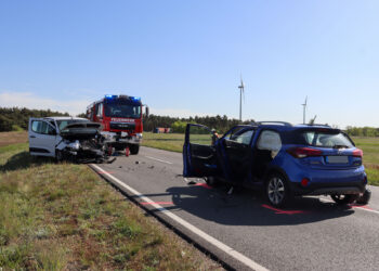 Drei Verletzte bei Autounfall auf B97 zwischen Kathlow & Heinersbrück