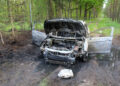 Auto brennt im Wald bei Schmogrow. Ermittlungen wegen Brandstiftung