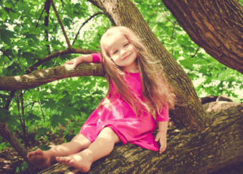 Nachhaltiges Spielzeug für den Garten: Worauf sollte man achten?