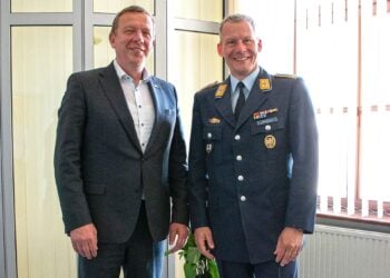 Neuer Brandenburg-Kommandeur zu Besuch im Elbe-Elster-Kreis