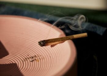 Wie Drogerieketten den CBD-Hype ausbremsen