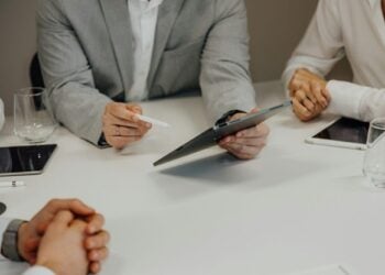 Erfolgsfaktor Strategie: Wie Unternehmen Ziele effektiv steuern können