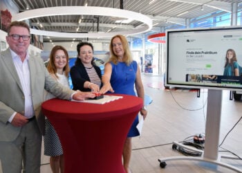 „Praktikum Lausitz“: Neue Plattform bringt Schüler & Betriebe zusammen
