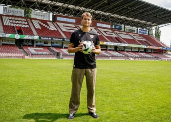 Transfer-Doppelschlag: Energie Cottbus verpflichtet Moritz Hannemann