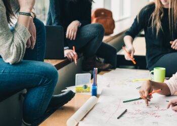 Wirtschaftsinformatik: Schlüssel zur digitalen Transformation