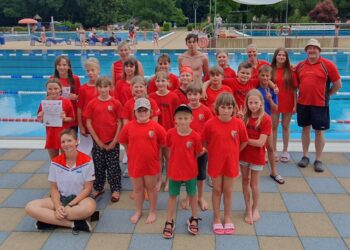 Erfolgreicher Heimwettkampf: ESV Forst überzeugt beim Rosengartenpokal