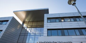 Cottbuser Uniklinikum: Arbeitgeber kündigt neues Tarifangebot an
