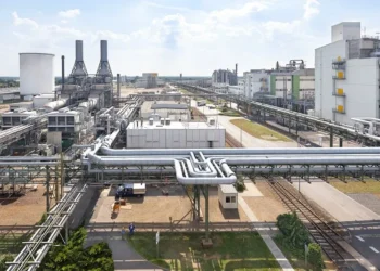 35 Jahre BASF Schwarzheide: Brandenburg sagt weitere Unterstützung zu