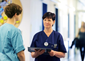 Nach 46 Jahren: Lauchhammer verabschiedet Kinderkrankenschwester