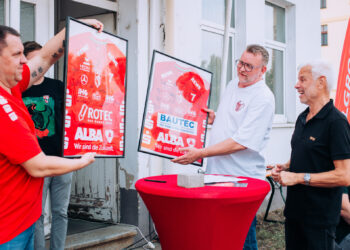 LHC Cottbus stellt neue Trikotpartner ROTEC und BAUTEC vor