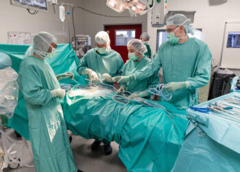 Minimal-invasiv: Cottbuser Uniklinik setzt Maßstäbe bei Rücken-OPs