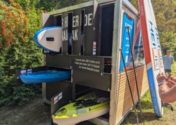 Neue SUP- und Kajak-Ausleihbox an Cottbuser Spree eröffnet