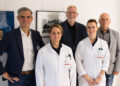 v.l.n.r. Markus Jung (Kaufmännischer Leiter und Prokurist Lausitz Klinik Forst), Dr. med. Martina Schmidt-Reimer (
Ärztliche Direktorin und Chefärztin für Anästhesie Lausitz Klinik Forst) ), Prof. h.c. Hans-Ulrich Schmidt
(Geschäftsführer Lausitz Klinik bis 30.09.2025), Dr. med. Jana Reinwart (stellv. Ärztliche Direktorin und Leiterin des
Chirurgischen Zentrums der Lausitz Klinik Forst) und Dr. med. Andreas Jänisch (Medizinischer Geschäftsführer
und alleiniger Geschäftsführer ab 01.10.2025 Lausitz Klinik Forst)