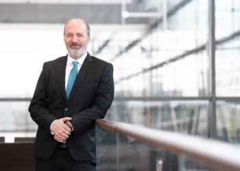 Neue Führungskraft am Flughafen BER: István Szabó übernimmt als COO