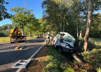 Transporter-Unfall bei Schwarzkollm fordert Todesopfer
