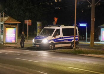 Mann in Auto gezerrt: Polizei ermittelt nach Angriff in Cottbus