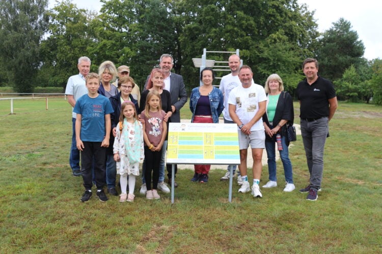 Stadt Cottbus: Spielgeräte Skadow