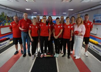 Aufsteiger ESV Lok Elsterwerda beim Bundesligaauftakt; Foto: ESV Lok Elsterwerda