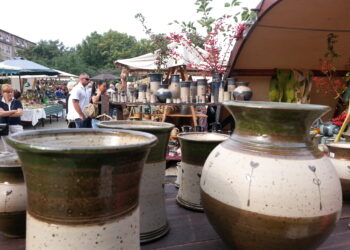 Cottbuser Oberkirchplatz lädt zum 28. Töpfermarkt mit freiem Eintritt