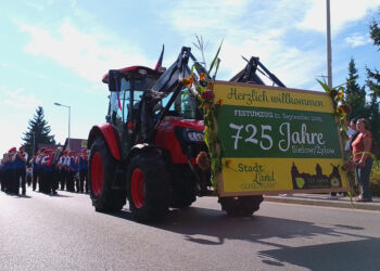 Sielow feierte 725 Jahre mit Tradition, Umzug und Gemeinschaft