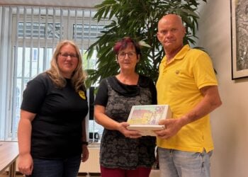 150. Willkommensbox an Neu-Spremberger überreicht