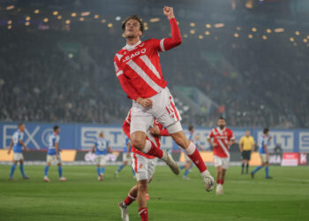 Eiskalter Derbysieg! Energie Cottbus gewinnt 3:1 gegen Hansa Rostock