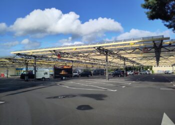 Selgros Parkplatz Cottbus wird zur Partyzone! DJ-Musik, Laser & P16